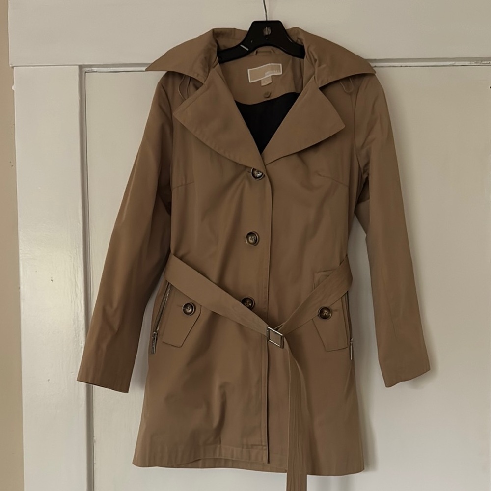 Classic Beige Women's Trench Coat